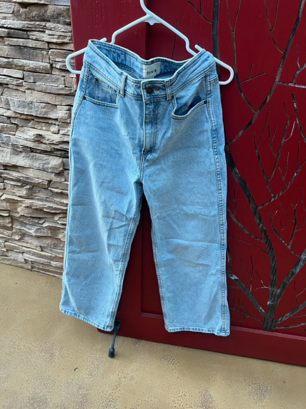 Sezane Light Wash Wide-Leg Jeans - Picture 4 of 12